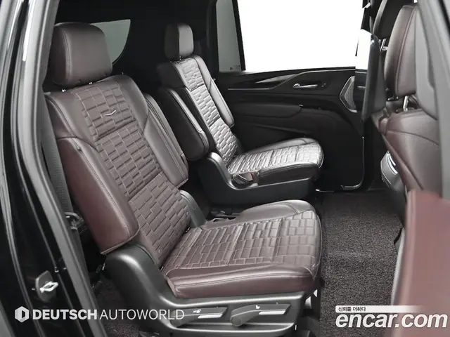 Cadillac Escalade 2023 6.2 автомат (гидро), миниатюра 12