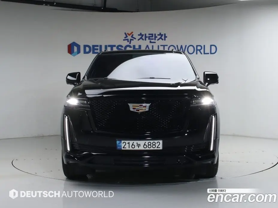 Cadillac Escalade 2023 6.2 автомат (гидро), фото 3 Cadillac Escalade 2023 6.2 автомат (гидро), фото 3