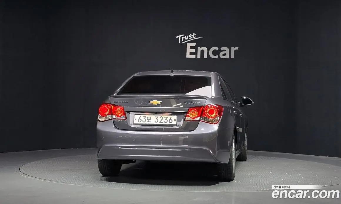 Chevrolet Cruze 2013 1.8 автомат (гидро), фото 4 Chevrolet Cruze 2013 1.8 автомат (гидро), фото 4