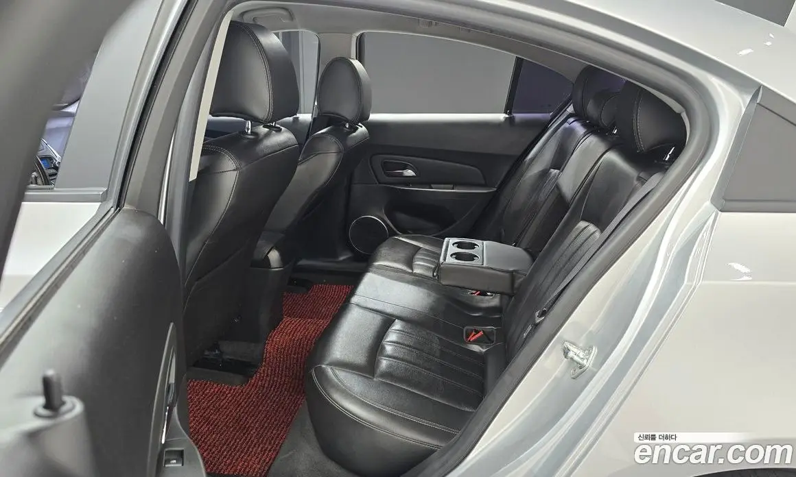 Chevrolet Cruze 2016 1.8 автомат (гидро), фото 12 Chevrolet Cruze 2016 1.8 автомат (гидро), фото 12