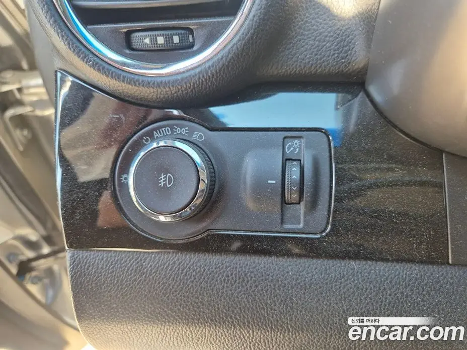 Chevrolet Orlando 2011 2.0 автомат (гидро), фото 14 Chevrolet Orlando 2011 2.0 автомат (гидро), фото 14