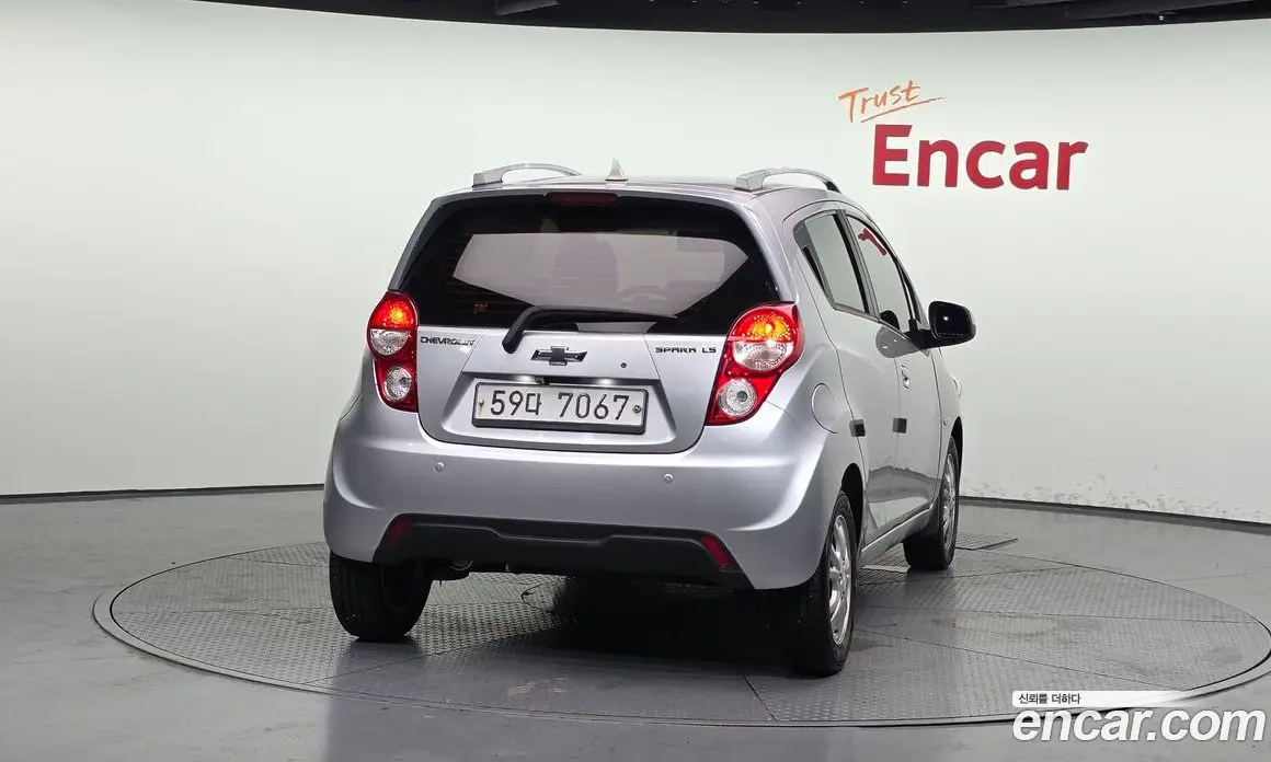 Chevrolet Spark 2013 1.0 автомат (гидро), фото 4 Chevrolet Spark 2013 1.0 автомат (гидро), фото 4