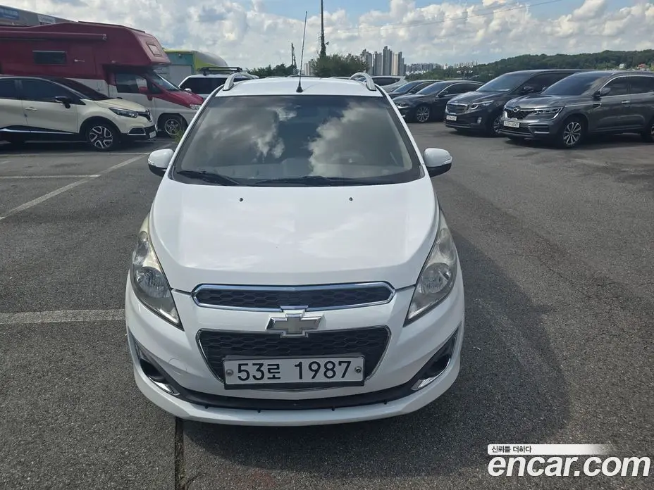 Chevrolet Spark 2014 1.0 автомат (гидро), фото 1 Chevrolet Spark 2014 1.0 автомат (гидро), фото 1