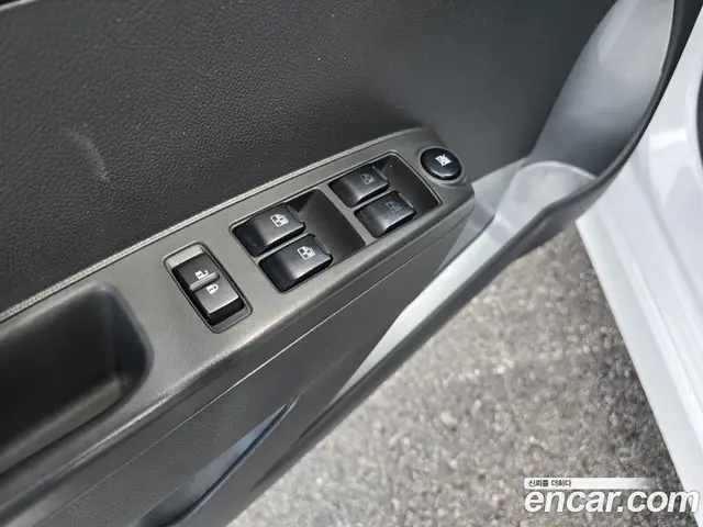 Chevrolet Spark 2014 1.0 автомат (гидро), миниатюра 12