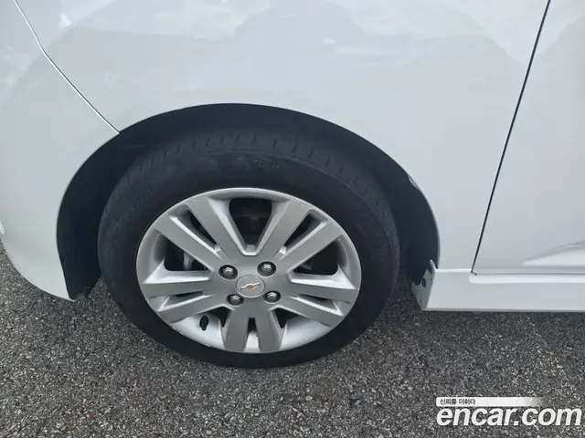 Chevrolet Spark 2014 1.0 автомат (гидро), миниатюра 6 Chevrolet Spark 2014 1.0 автомат (гидро), миниатюра 6