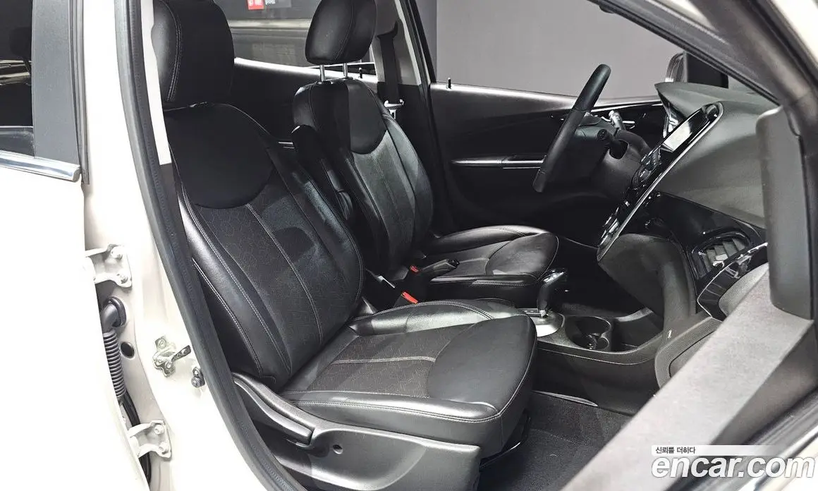 Chevrolet Spark 2017 1.0 автомат (гидро), фото 12