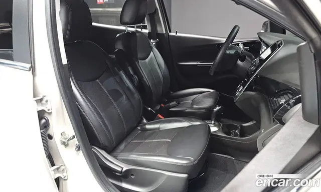 Chevrolet Spark 2017 1.0 автомат (гидро), миниатюра 12