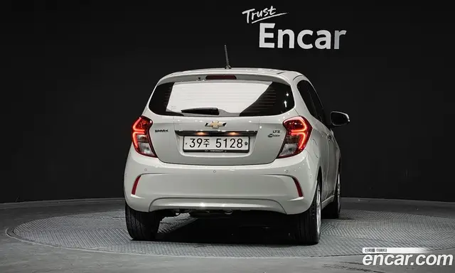 Chevrolet Spark 2017 1.0 автомат (гидро), миниатюра 4