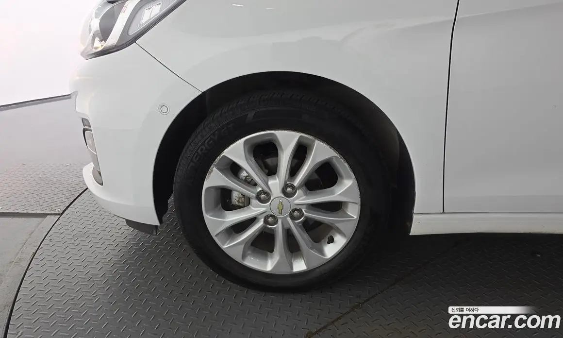 Chevrolet Spark 2019 1.0 автомат (гидро), фото 5 Chevrolet Spark 2019 1.0 автомат (гидро), фото 5