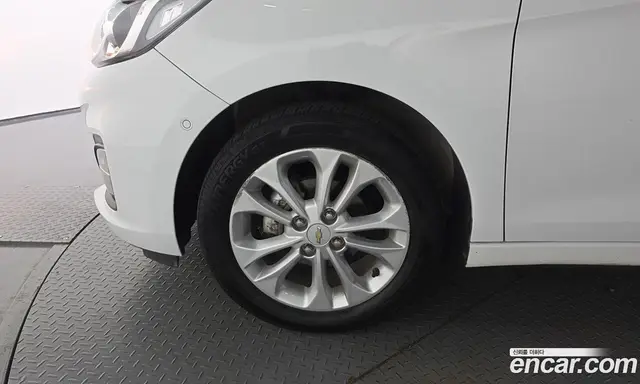 Chevrolet Spark 2019 1.0 автомат (гидро), миниатюра 5 Chevrolet Spark 2019 1.0 автомат (гидро), миниатюра 5