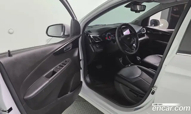 Chevrolet Spark 2019 1.0 автомат (гидро), миниатюра 10 Chevrolet Spark 2019 1.0 автомат (гидро), миниатюра 10