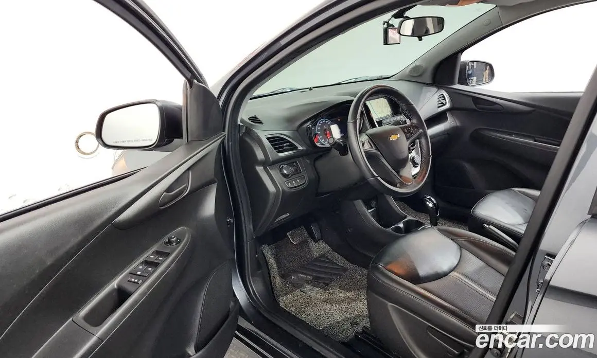 Chevrolet Spark 2019 1.0 автомат (гидро), фото 13 Chevrolet Spark 2019 1.0 автомат (гидро), фото 13
