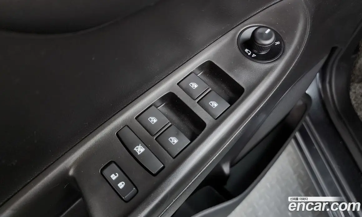 Chevrolet Spark 2019 1.0 автомат (гидро), фото 28 Chevrolet Spark 2019 1.0 автомат (гидро), фото 28