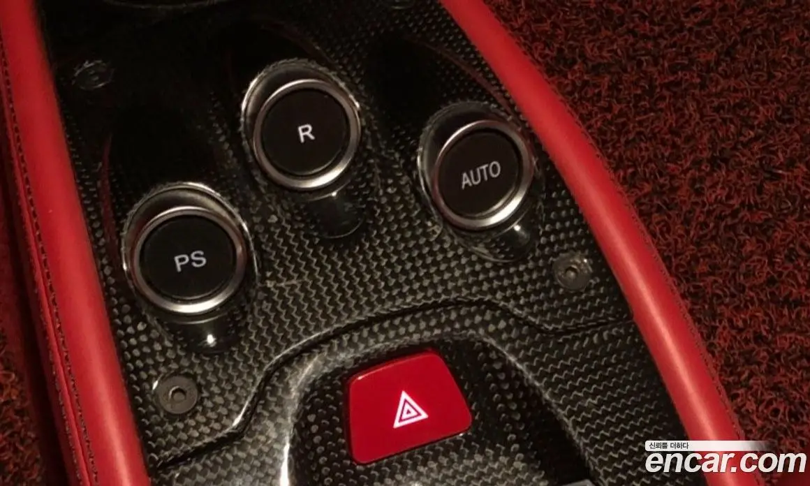 Ferrari 458 2012 4.5 автомат (гидро), фото 14 Ferrari 458 2012 4.5 автомат (гидро), фото 14