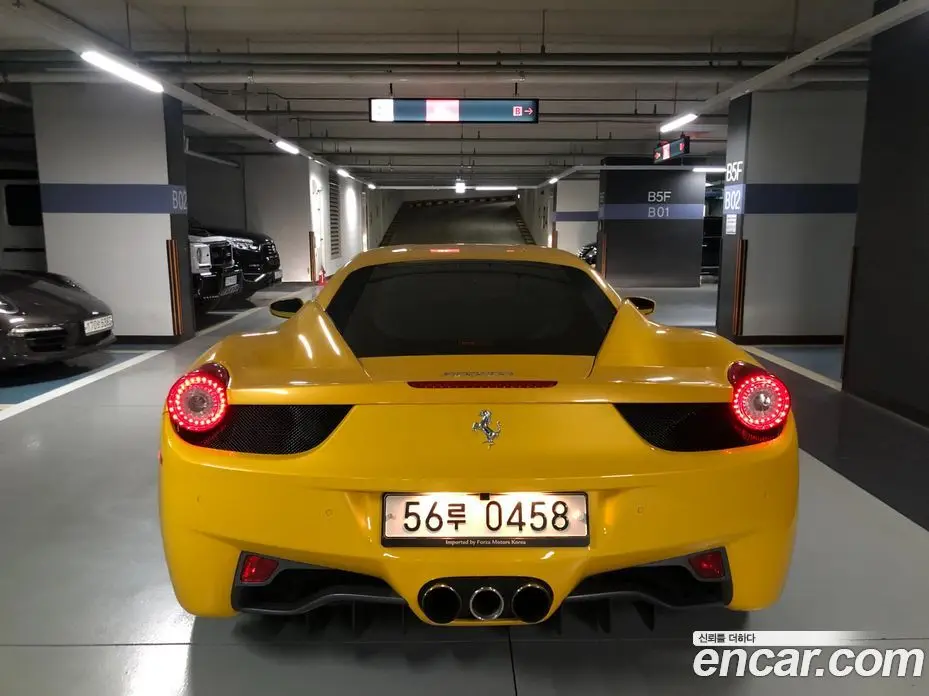 Ferrari 458 2012 4.5 автомат (гидро), фото 6 Ferrari 458 2012 4.5 автомат (гидро), фото 6