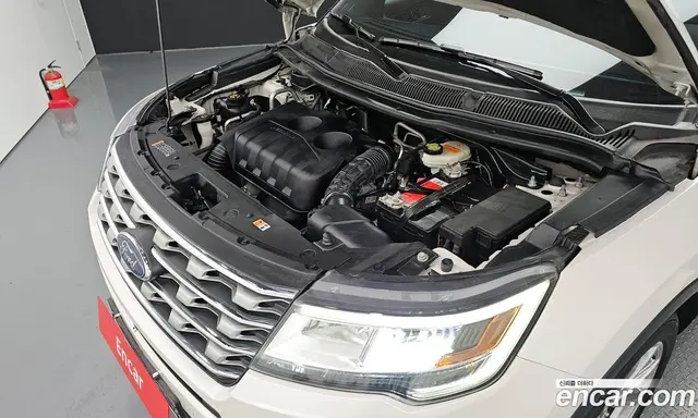 Ford Explorer 2016 2.3 автомат (гидро), миниатюра 6