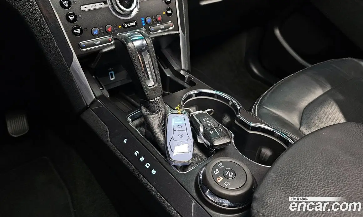 Ford Explorer 2016 2.3 автомат (гидро), фото 9