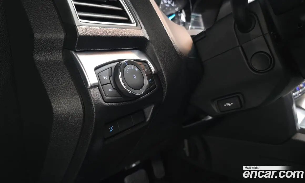 Ford Explorer 2017 2.3 автомат (гидро), фото 36