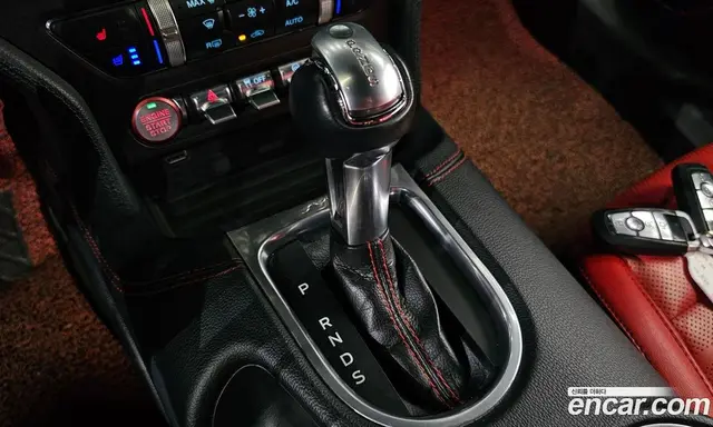 Ford Mustang 2019 2.3 автомат (гидро), миниатюра 12