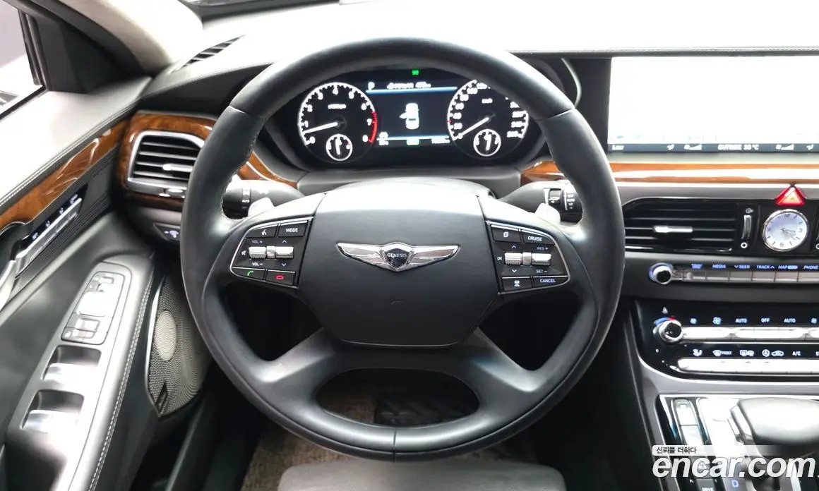 Genesis EQ900 2016 5.0 автомат (гидро), фото 19 Genesis EQ900 2016 5.0 автомат (гидро), фото 19