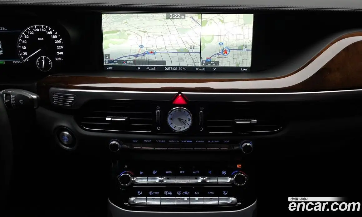 Genesis EQ900 2016 5.0 автомат (гидро), фото 21 Genesis EQ900 2016 5.0 автомат (гидро), фото 21