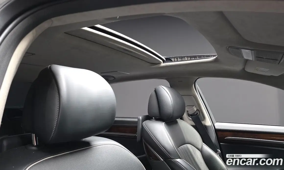 Genesis EQ900 2016 5.0 автомат (гидро), фото 26 Genesis EQ900 2016 5.0 автомат (гидро), фото 26