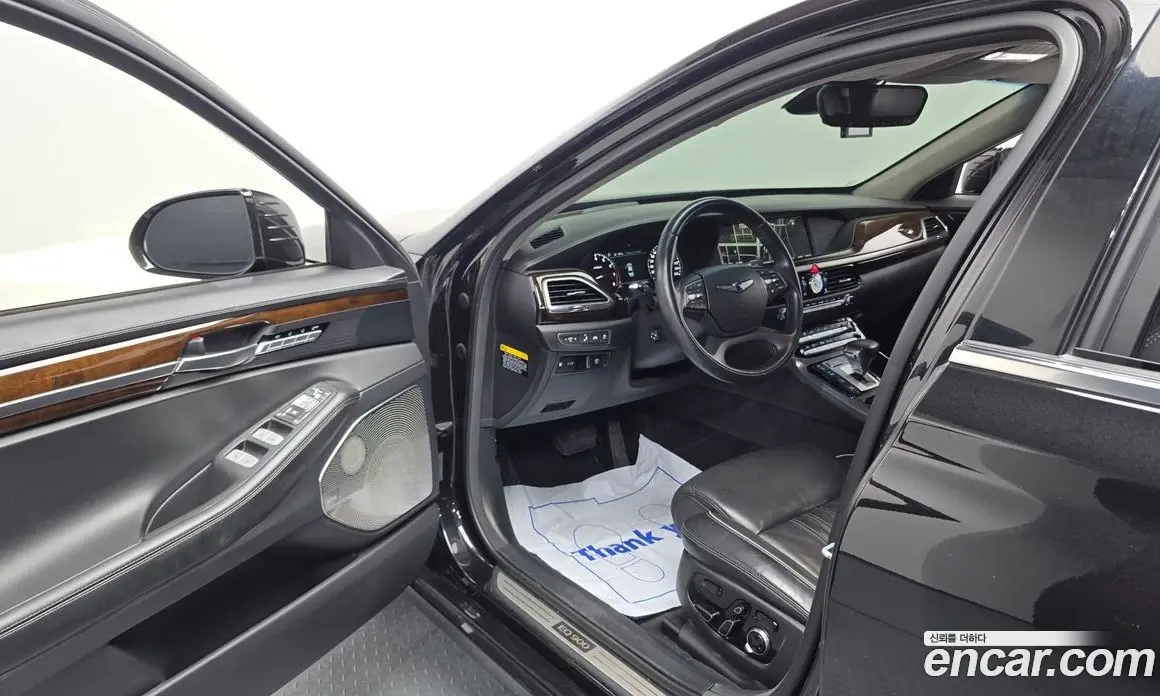 Genesis EQ900 2017 3.3 автомат (гидро), фото 10 Genesis EQ900 2017 3.3 автомат (гидро), фото 10