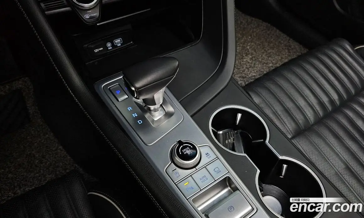 Genesis G70 2018 2.0 автомат (гидро), фото 12