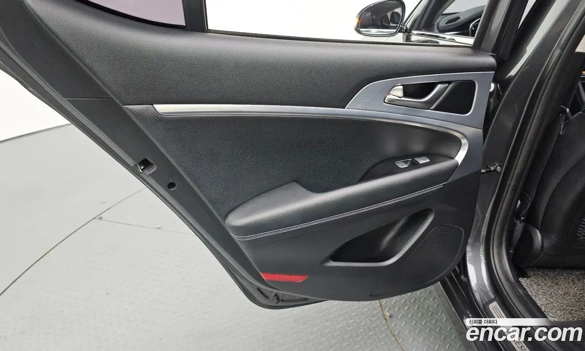 Genesis G70 2018 2.0 автомат (гидро), фото 15