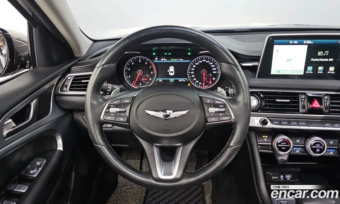 Genesis G70 2018 2.0 автомат (гидро), фото 19