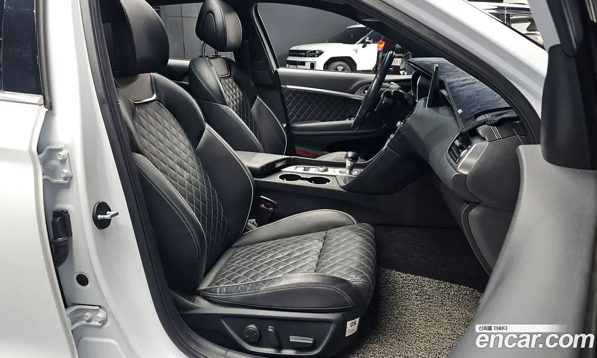 Genesis G70 2018 2.0 автомат (гидро), фото 10