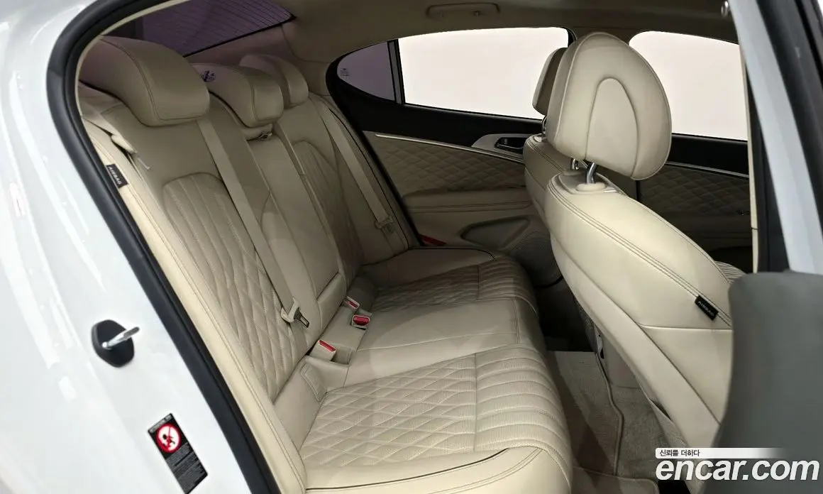 Genesis G70 2020 2.0 автомат (гидро), фото 11 Genesis G70 2020 2.0 автомат (гидро), фото 11