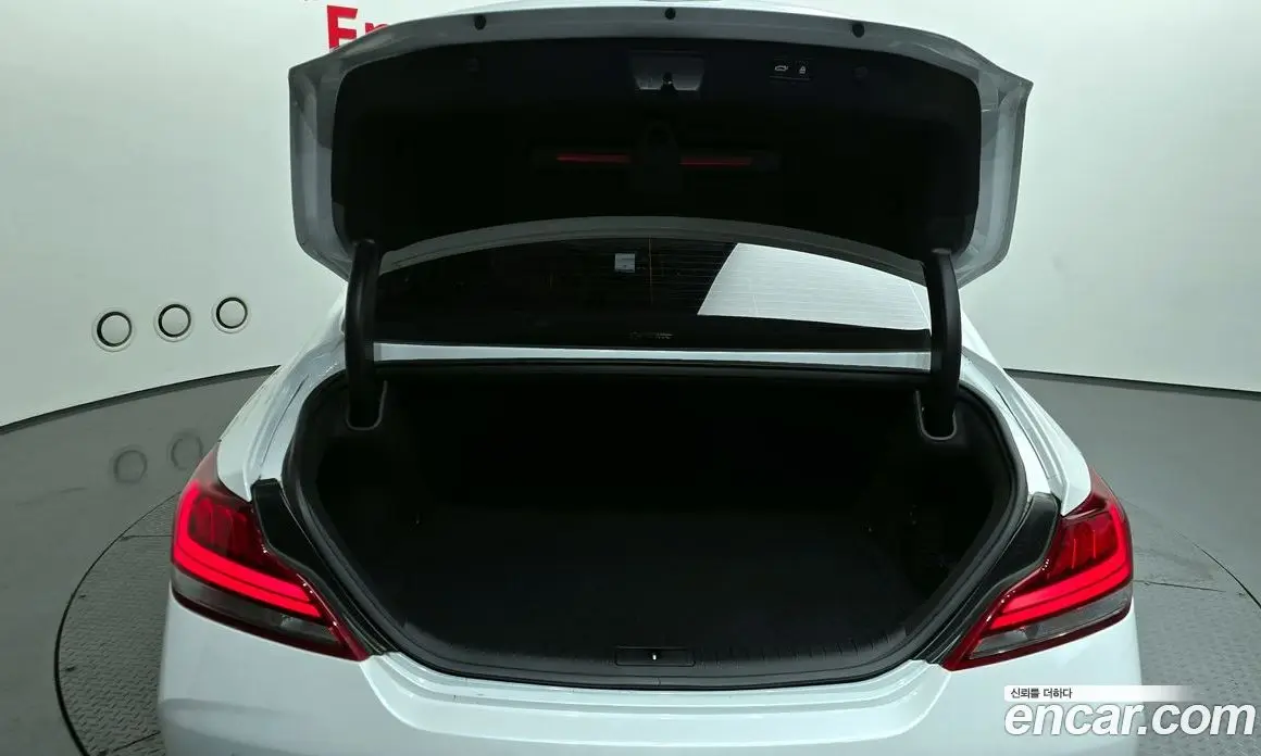 Genesis G70 2020 2.0 автомат (гидро), фото 15 Genesis G70 2020 2.0 автомат (гидро), фото 15