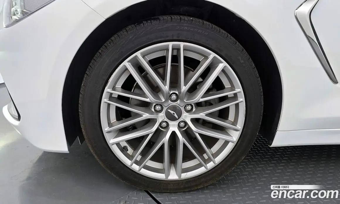 Genesis G70 2020 2.0 автомат (гидро), фото 5 Genesis G70 2020 2.0 автомат (гидро), фото 5