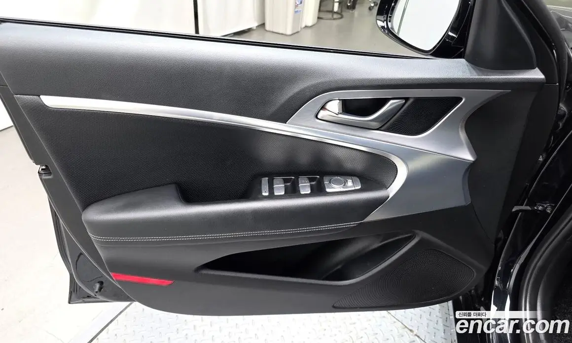 Genesis G70 2020 2.0 автомат (гидро), фото 14 Genesis G70 2020 2.0 автомат (гидро), фото 14