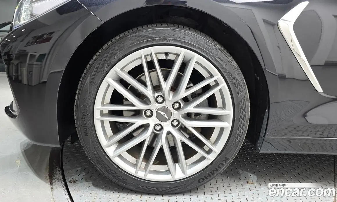 Genesis G70 2020 2.0 автомат (гидро), фото 5 Genesis G70 2020 2.0 автомат (гидро), фото 5