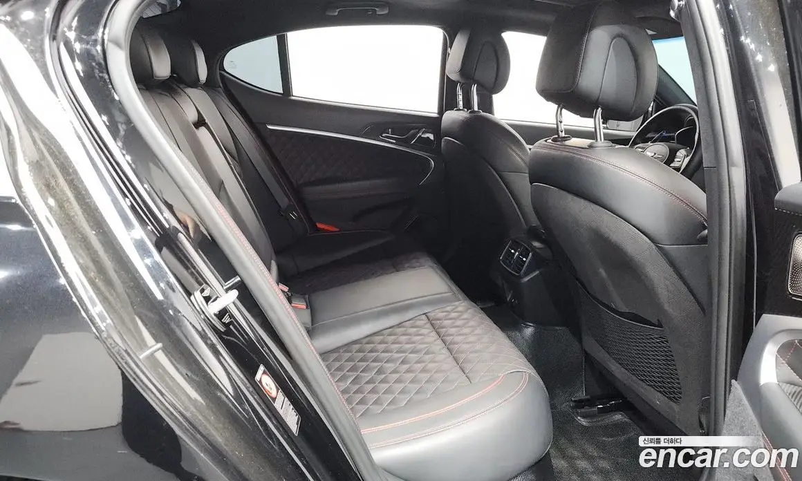 Genesis G70 2020 2.0 автомат (гидро), фото 11 Genesis G70 2020 2.0 автомат (гидро), фото 11