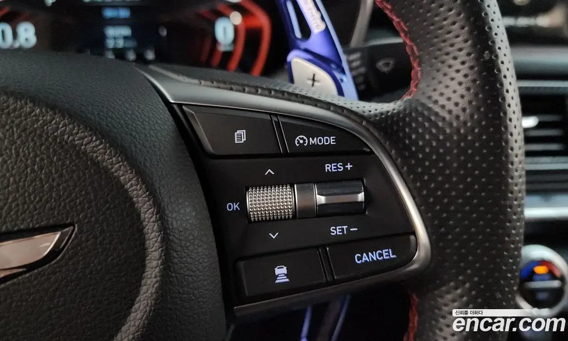 Genesis G70 2020 2.0 автомат (гидро), фото 17 Genesis G70 2020 2.0 автомат (гидро), фото 17