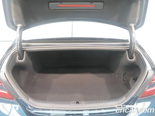 Genesis G70 2022 2.0 автомат (гидро), миниатюра 7