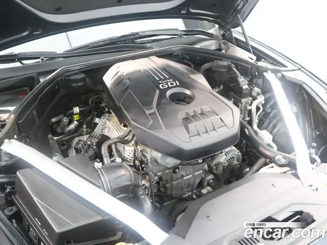 Genesis G70 2022 2.0 автомат (гидро), миниатюра 8