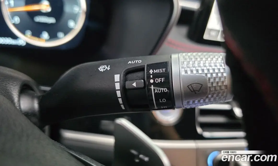 Genesis G70 2023 3.3 автомат (гидро), фото 25