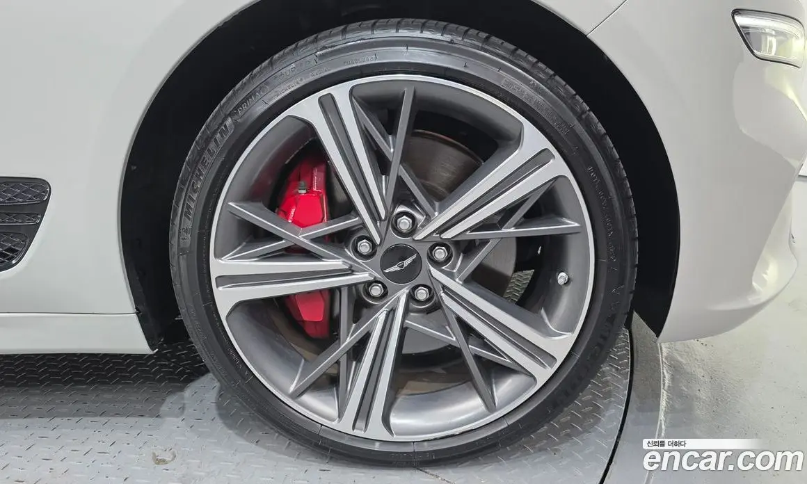 Genesis G70 2023 3.3 автомат (гидро), фото 7