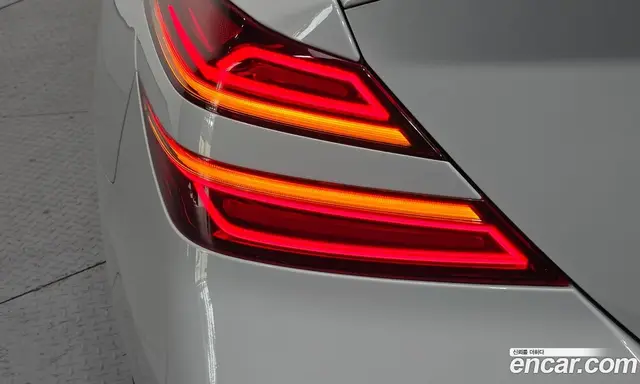Genesis G70 2023 3.3 автомат (гидро), миниатюра 9