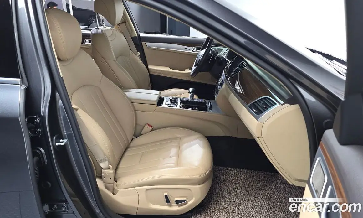 Genesis G80 2016 3.3 автомат (гидро), фото 15 Genesis G80 2016 3.3 автомат (гидро), фото 15