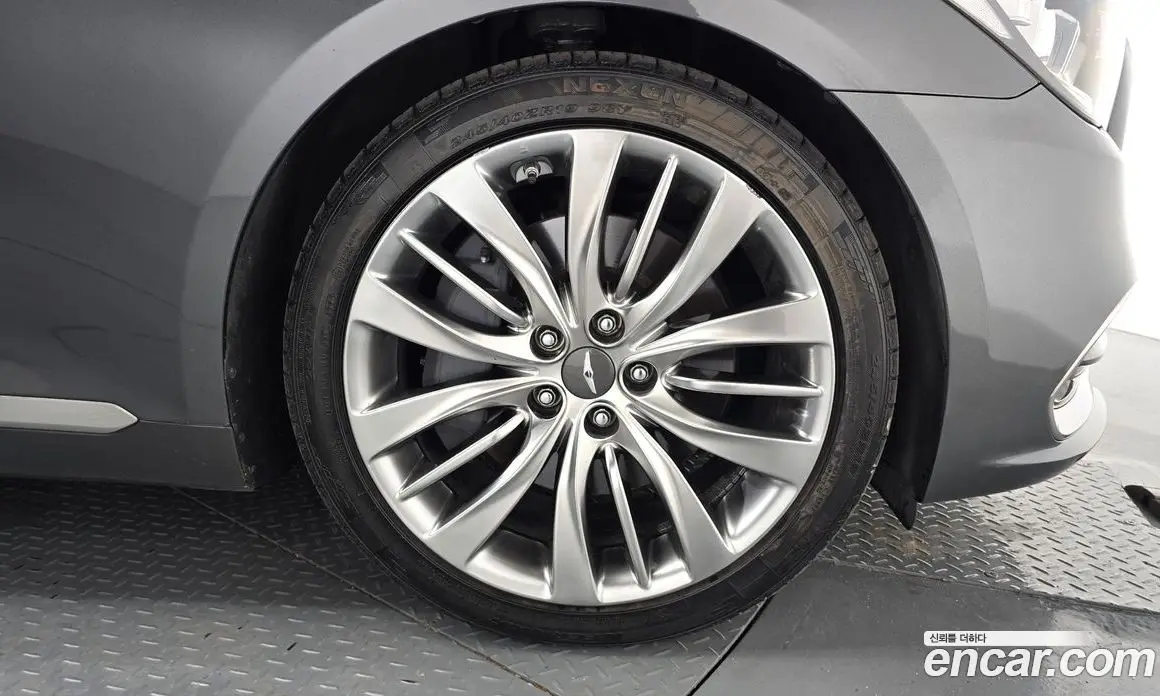 Genesis G80 2016 3.3 автомат (гидро), фото 6 Genesis G80 2016 3.3 автомат (гидро), фото 6