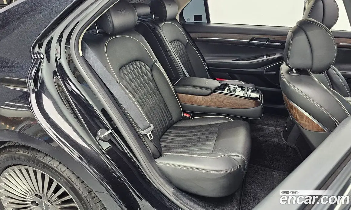 Genesis G90 2021 3.8 автомат (гидро), фото 11 Genesis G90 2021 3.8 автомат (гидро), фото 11