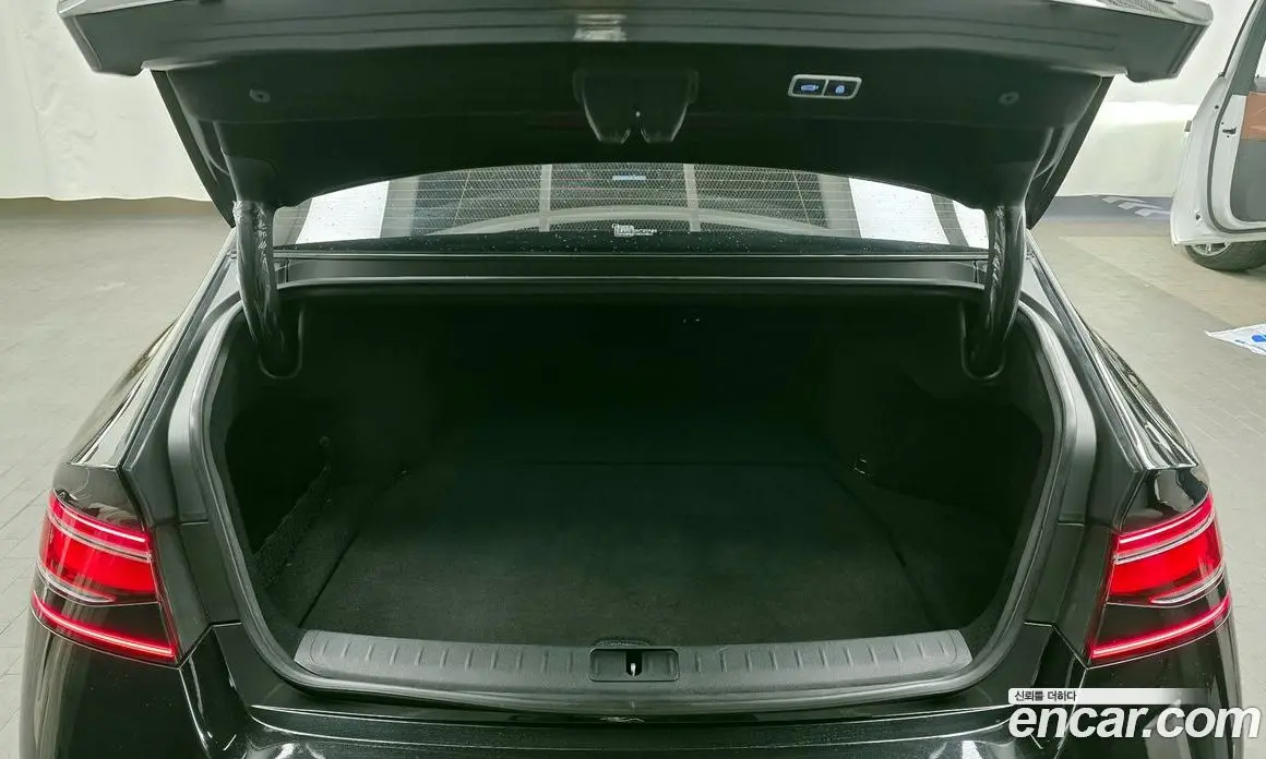 Genesis G90 2022 3.5 автомат (гидро), фото 20 Genesis G90 2022 3.5 автомат (гидро), фото 20