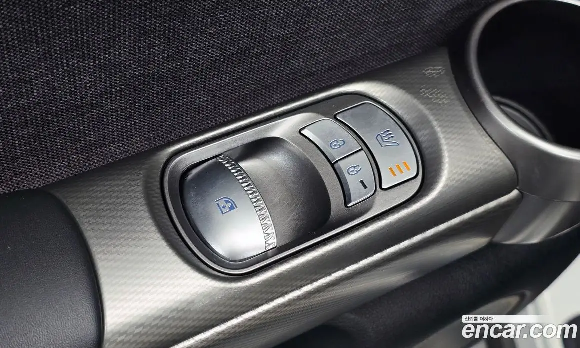 Genesis GV60 2022 0.1 автомат (гидро), фото 29