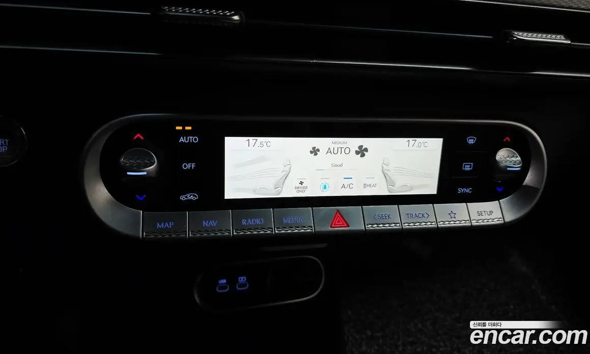 Genesis GV60 2022 0.1 автомат (гидро), фото 31