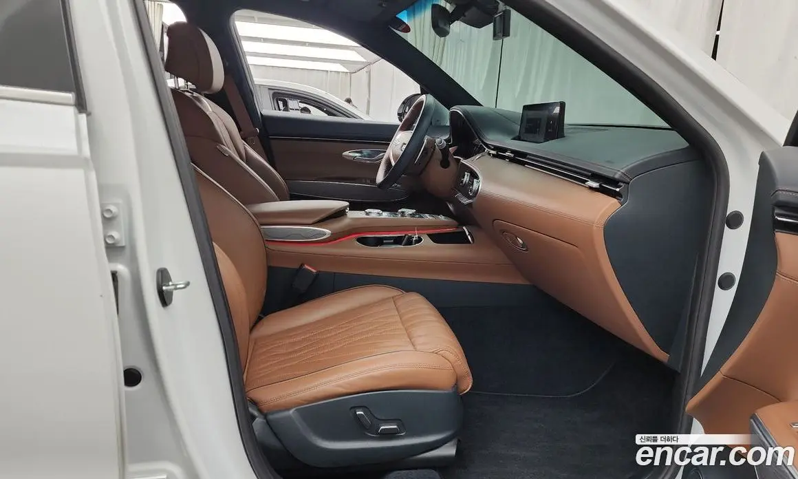 Genesis GV70 2021 2.5 автомат (гидро), фото 17